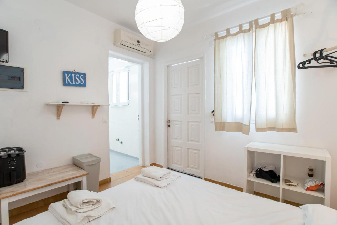 Livadia Seaside Studios 6 Páros Eksteriør billede